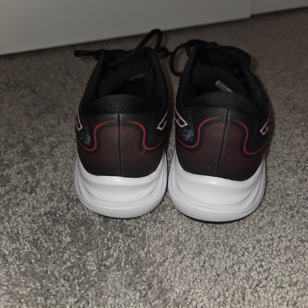 ASICS Women's Black and Pink Running Shoes - Picture 3 of 4